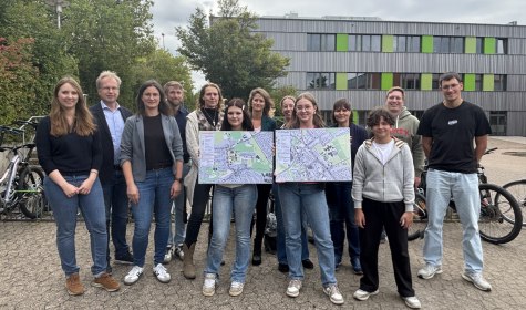 Ab sofort sind Wegepl&auml;ne auch f&uuml;r die Schulzentren Aspe und Lohfeld ver&ouml;ffentlicht, die von den projektbeteiligten
Sch&uuml;ler*innen, Schulleitungen und Vertreter*innen der Stadtverwaltung erstellt wurden, &copy; Stadt Bad Salzuflen