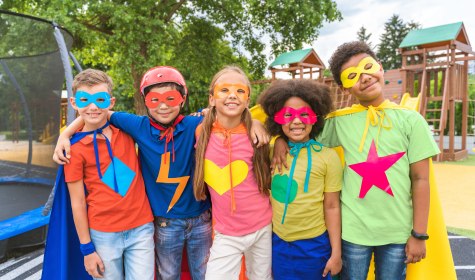 Weltkindertag Kinder Kostüme, © stock.adobe.com | oneinchpunch Weltkindertag Kinder Kostüme, © stock.adobe.com | oneinchpunch