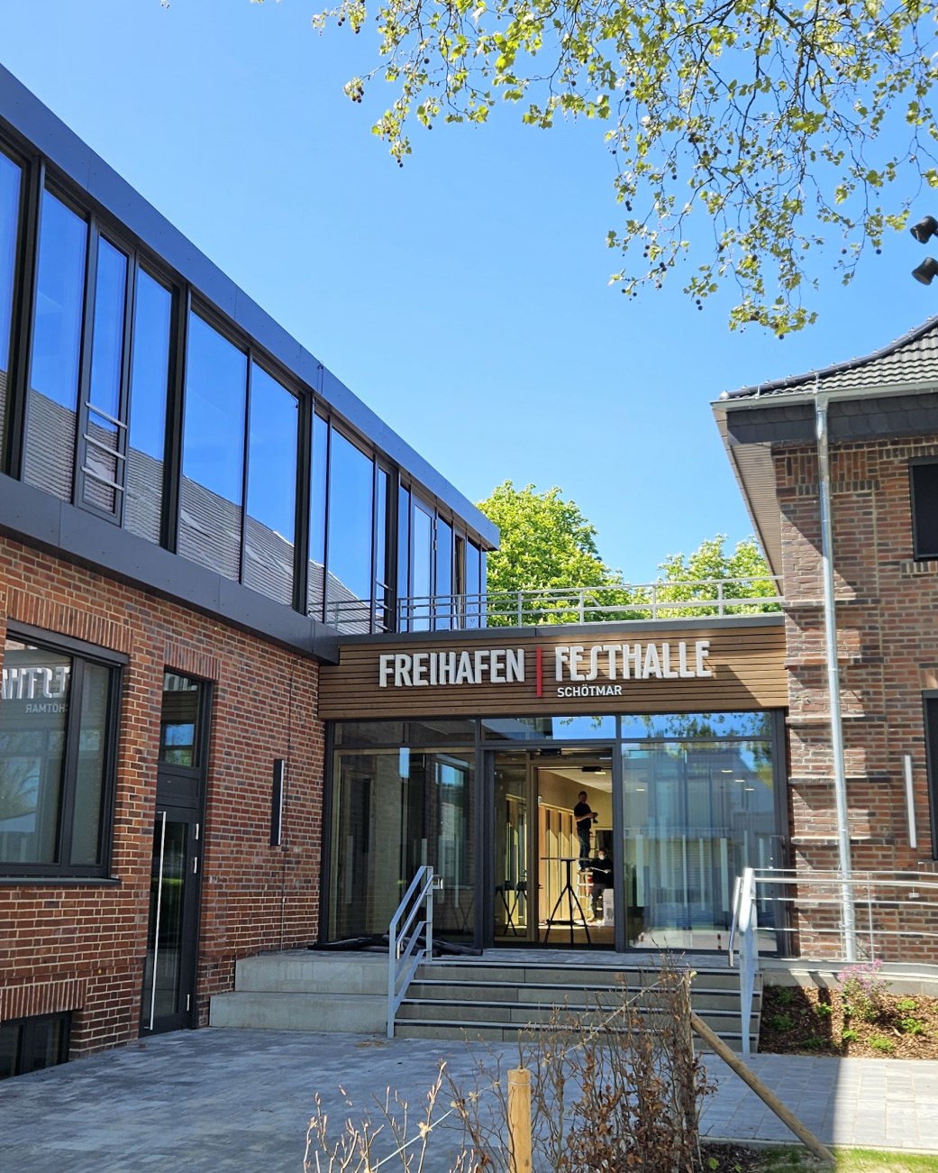 Festhalle Freihafen Schötmar, © Stadtwerke Bad Salzuflen Festhalle Freihafen Schötmar, © Stadtwerke Bad Salzuflen