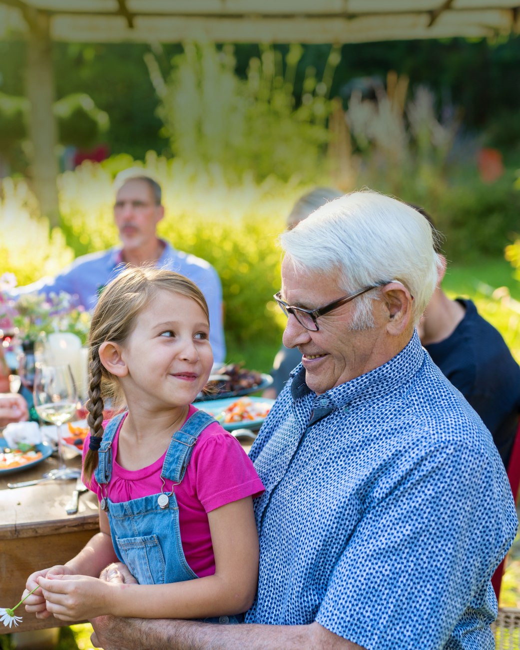 Familienfeier Großeltern, © Adobe Stock Familienfeier Großeltern, © Adobe Stock