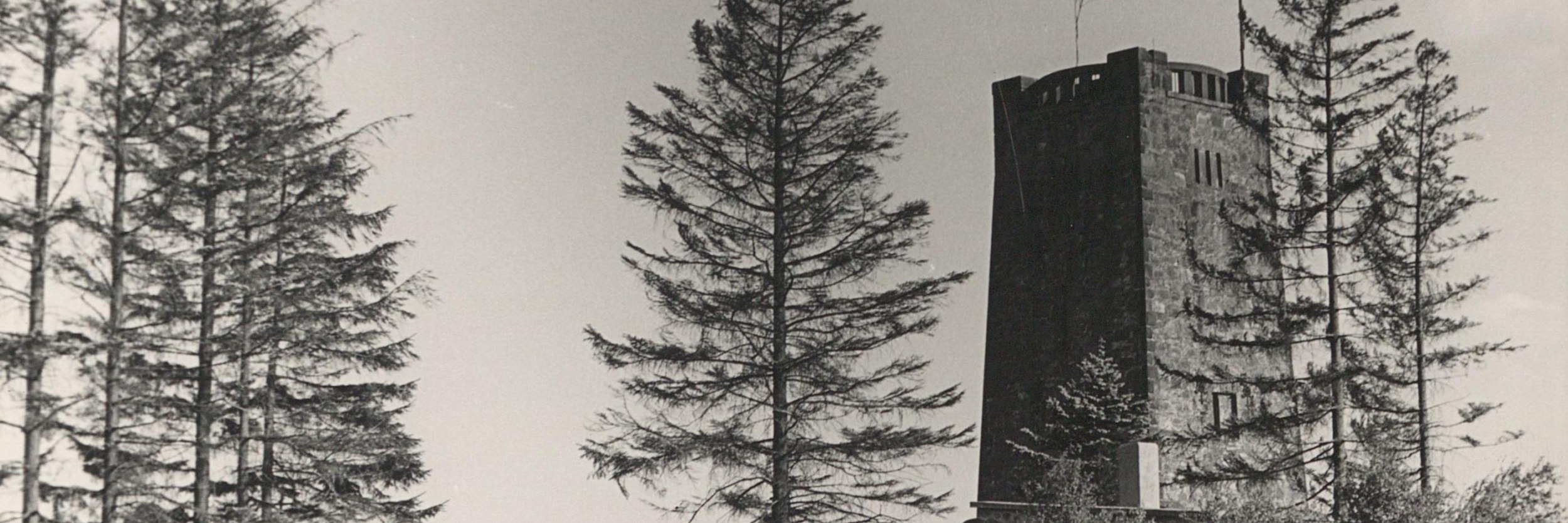 Bismarckturm mit Kühlen 1958