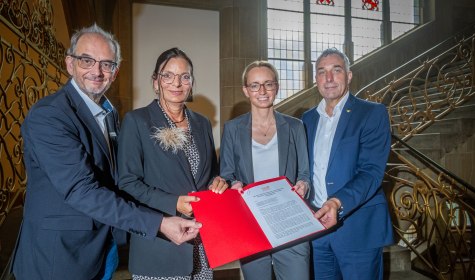 Vertragsunterzeichnung interkommunale Kooperation KOD, &copy; Stadt Bielefeld / Thomas F. Starke