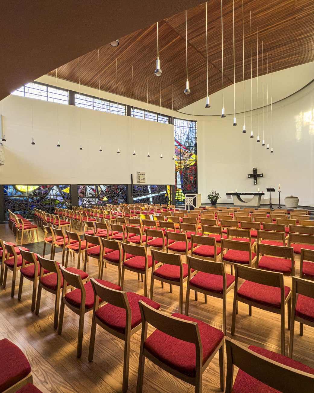 Ev.-luth. Auferstehungskirche, © Michael Reimer Ev.-luth. Auferstehungskirche, © Michael Reimer
