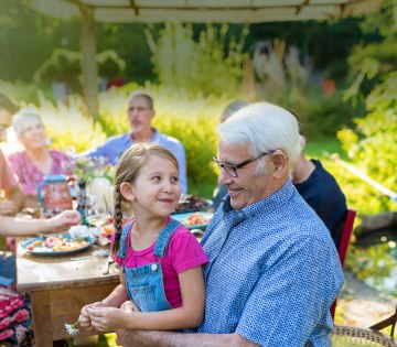 Familienfeier Gro&szlig;eltern, &copy; Adobe Stock
