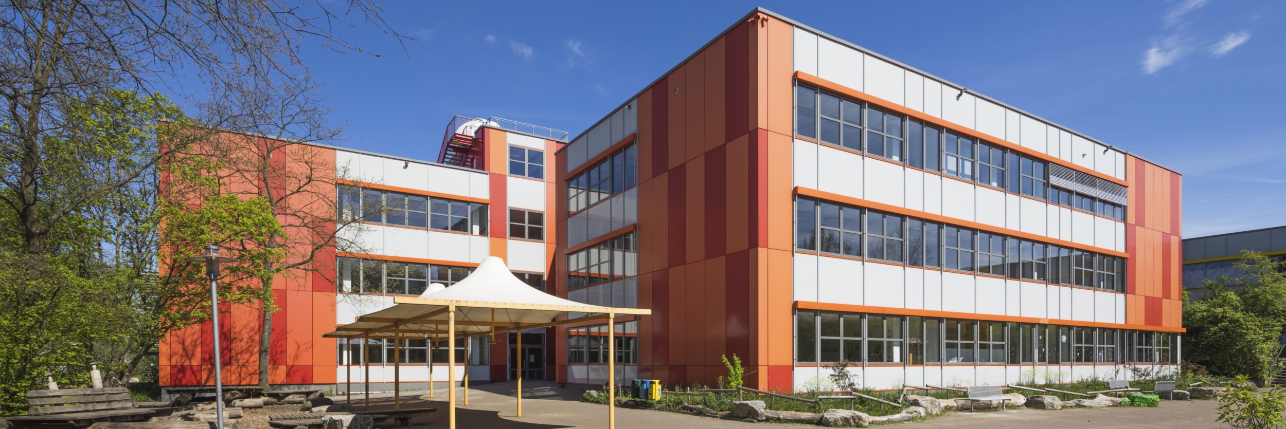 Schulzentrum Lohfeld, © Jan Voth Schulzentrum Lohfeld, © Jan Voth