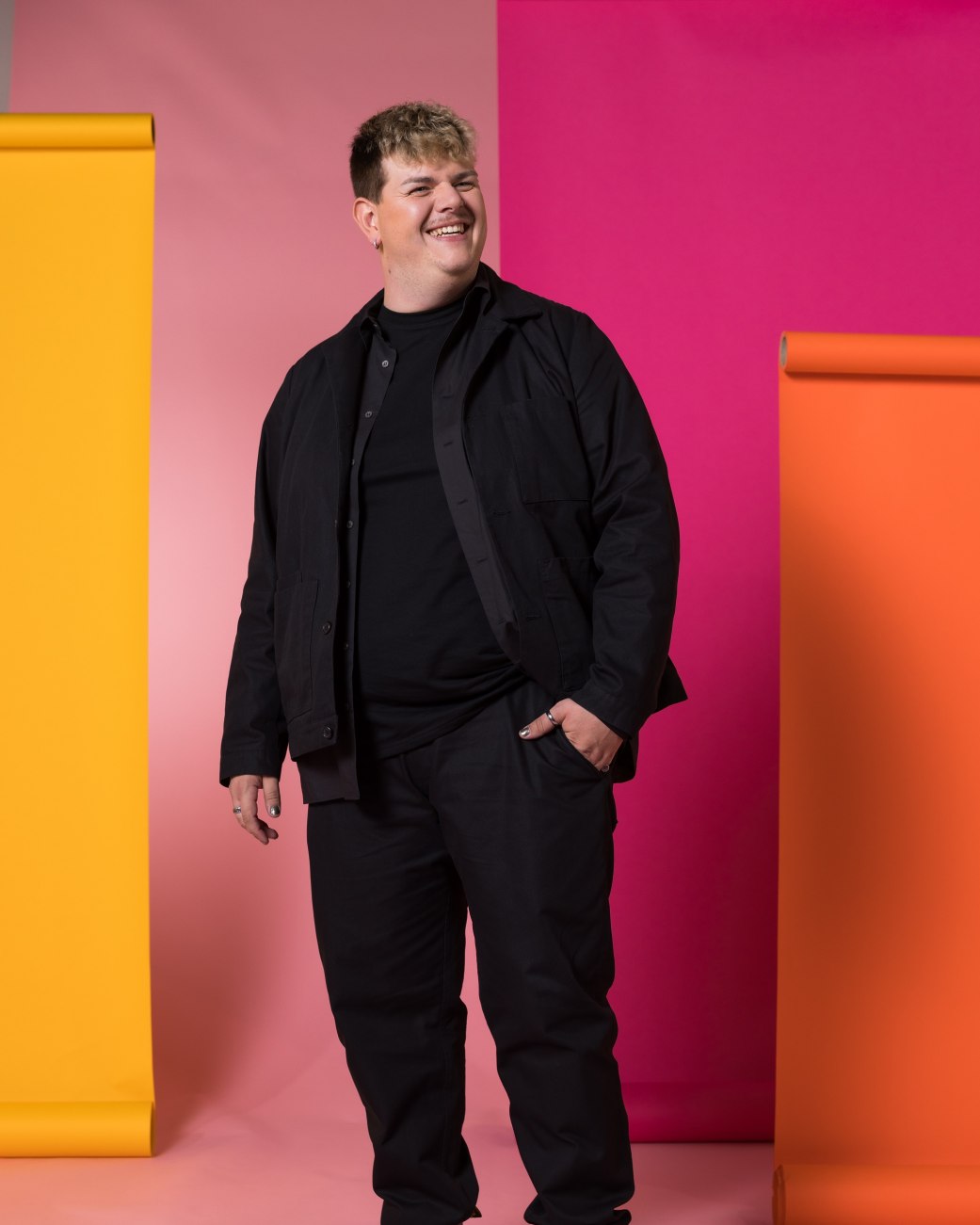 ESC-Star ISAAK ist der künstlerische Top-Act beim Kurparkfest am 14. Juni 2025 in Bad Salzuflen, wo neben Spiel, Spaß und Kulinarik auch weitere musikalische Highlights geboten werden, © Corinne Cumming ESC-Star ISAAK ist der künstlerische Top-Act beim Kurparkfest am 14. Juni 2025 in Bad Salzuflen, wo neben Spiel, Spaß und Kulinarik auch weitere musikalische Highlights geboten werden, © Corinne Cumming