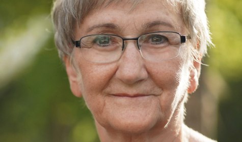 Ein Foto der Autorin Angelika Rehse, © Indira Deviagge