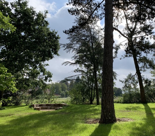 Sitzsteine im Rickmeyer´schen Park, © Stadt Bad Salzuflen