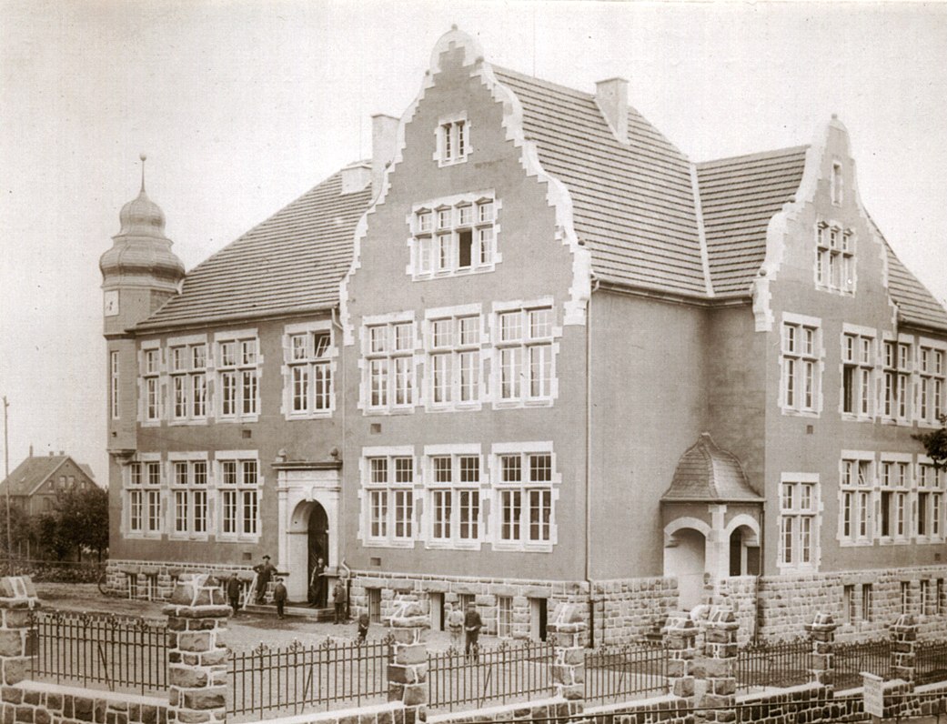 Historisches Bild der Gelben Schule, © Stadt Bad Salzuflen