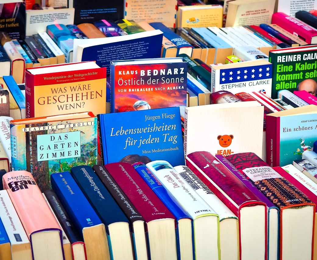 Bücherflohmarkt