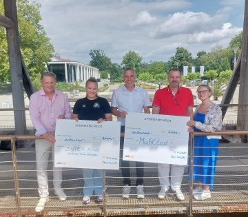 AOK Firmenlauf 2026 Spenden&uuml;bergabe, &copy; Stadt Bad Salzuflen
