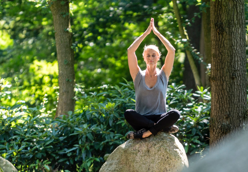 Dummy: Das tut gut Yoga fuer jeden, © Irgendjemand