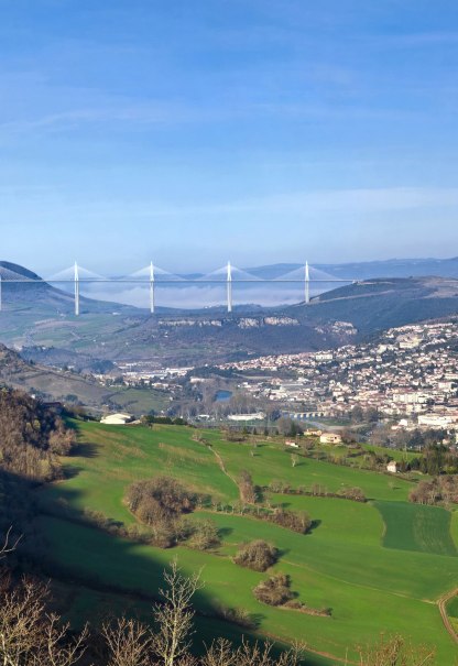 Blick auf die Stadt Millau und Viadukt, © Oleg Ivanov/adobe.stock.com Blick auf die Stadt Millau und Viadukt, © Oleg Ivanov/adobe.stock.com