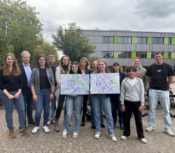 Ab sofort sind Wegepl&auml;ne auch f&uuml;r die Schulzentren Aspe und Lohfeld ver&ouml;ffentlicht, die von den projektbeteiligten
Sch&uuml;ler*innen, Schulleitungen und Vertreter*innen der Stadtverwaltung erstellt wurden, &copy; Stadt Bad Salzuflen