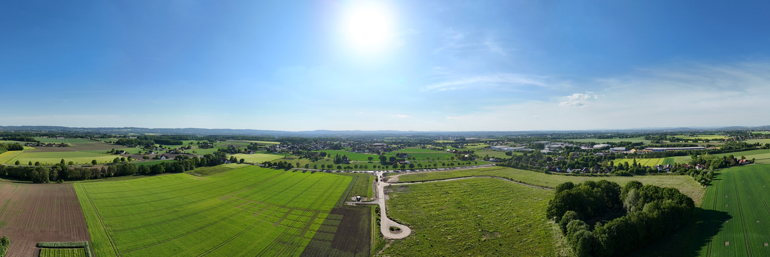 eine 180 Grad-Aufnahme des Gewerbegebietes Leopoldshöher Straße, © Stadt Bad Salzuflen | Christian Schwier