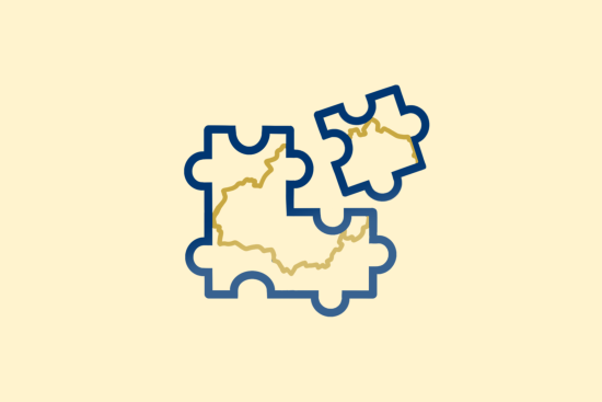 Zu sehen sind ineinander greifende Teile eines Puzzles, auf denen eine Landkarte der Region abgebildet ist. , © Stadt Bad Salzuflen