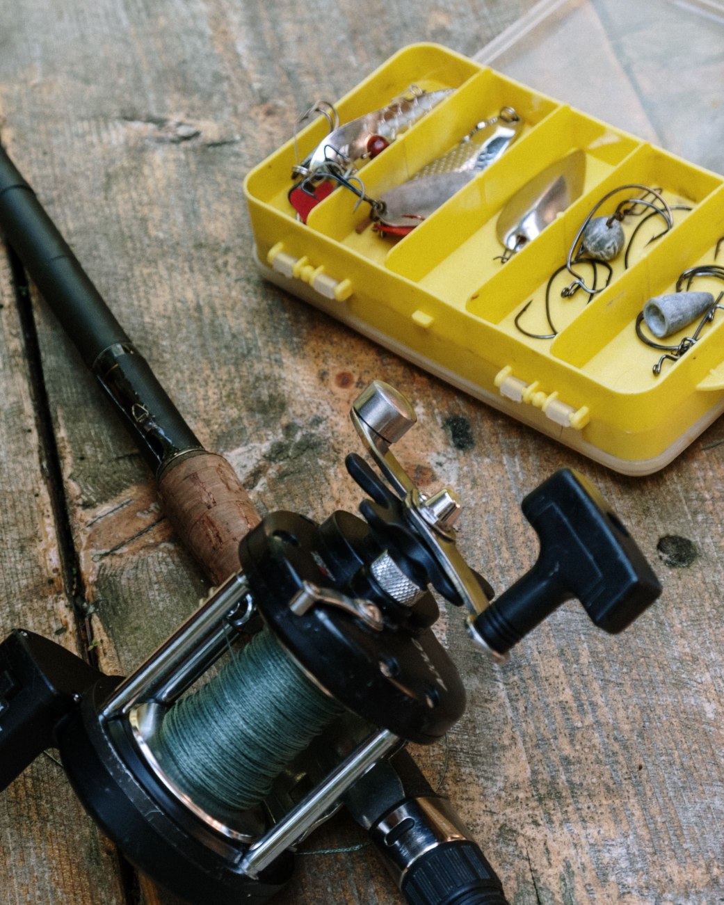 Equipment zum Angeln, &copy; Pexels / cottonbro