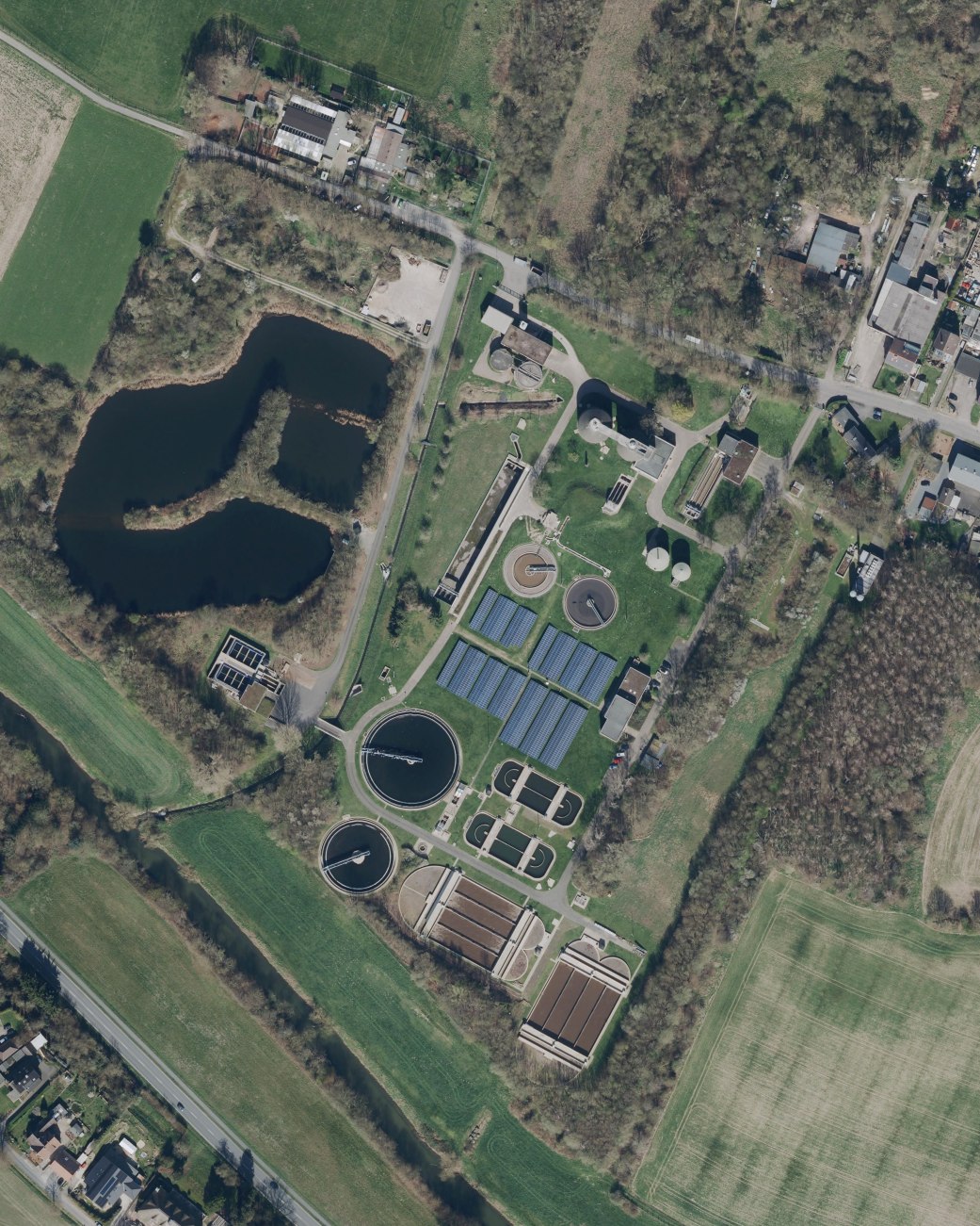 Luftbild der Kläranlage Ziegelstraße, © Datenlizenz Deutschland – Zero – Version 2.0